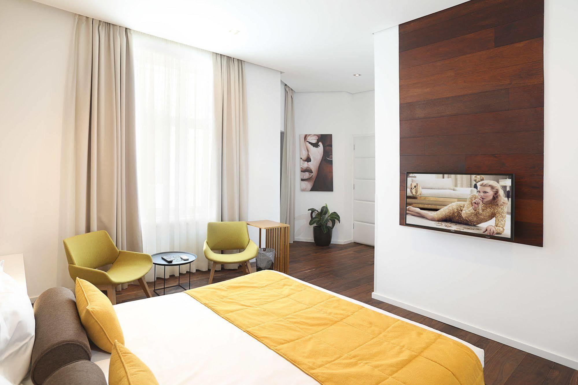 Dominic Smart & Luxury Suites - Terazije Beograd Bagian luar foto